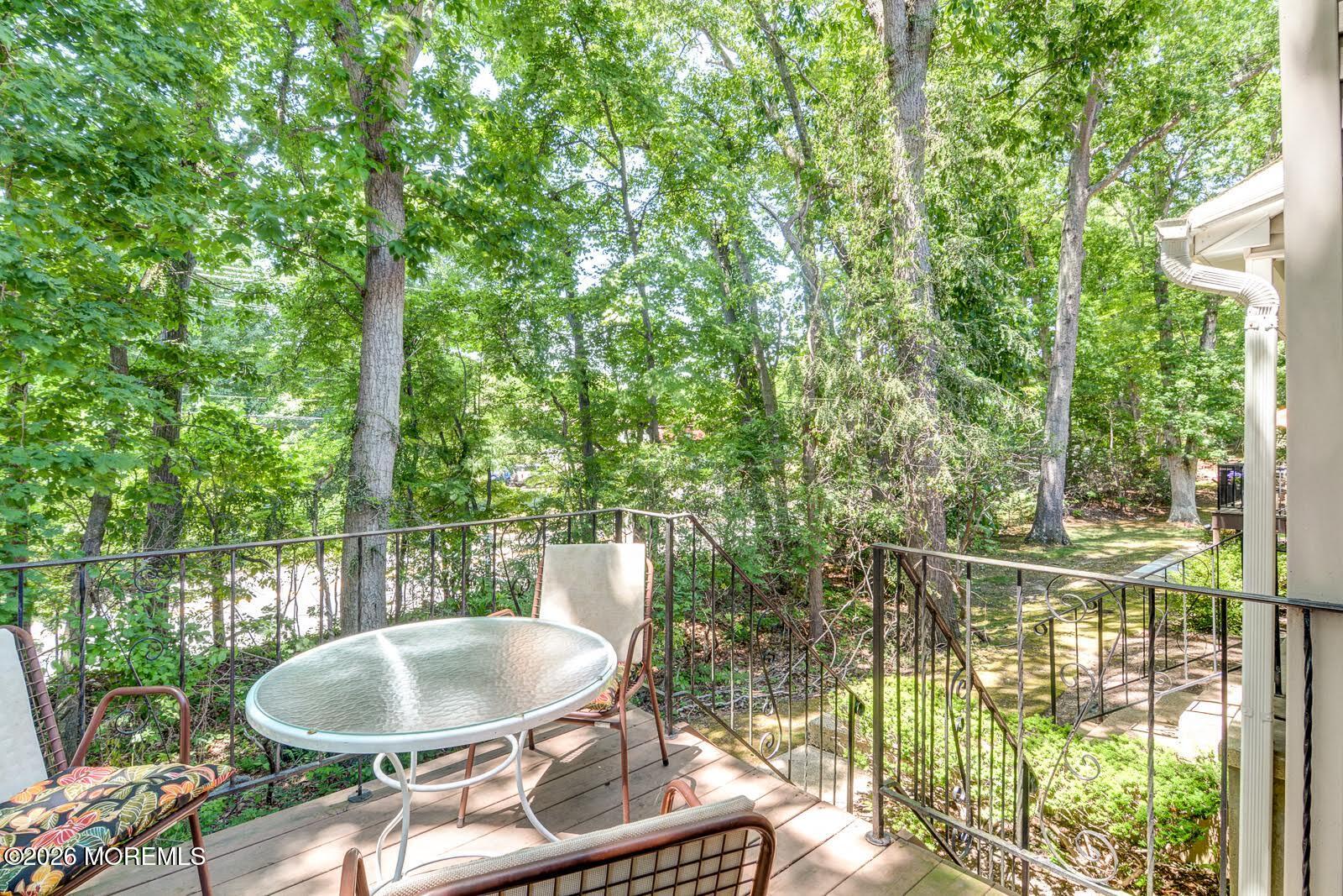 33 Maple Lane Image 2