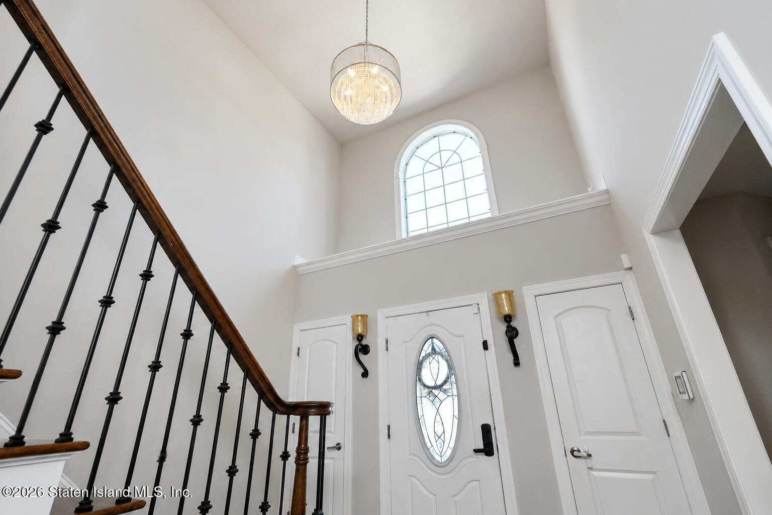 348 Clarke Avenue Image 5