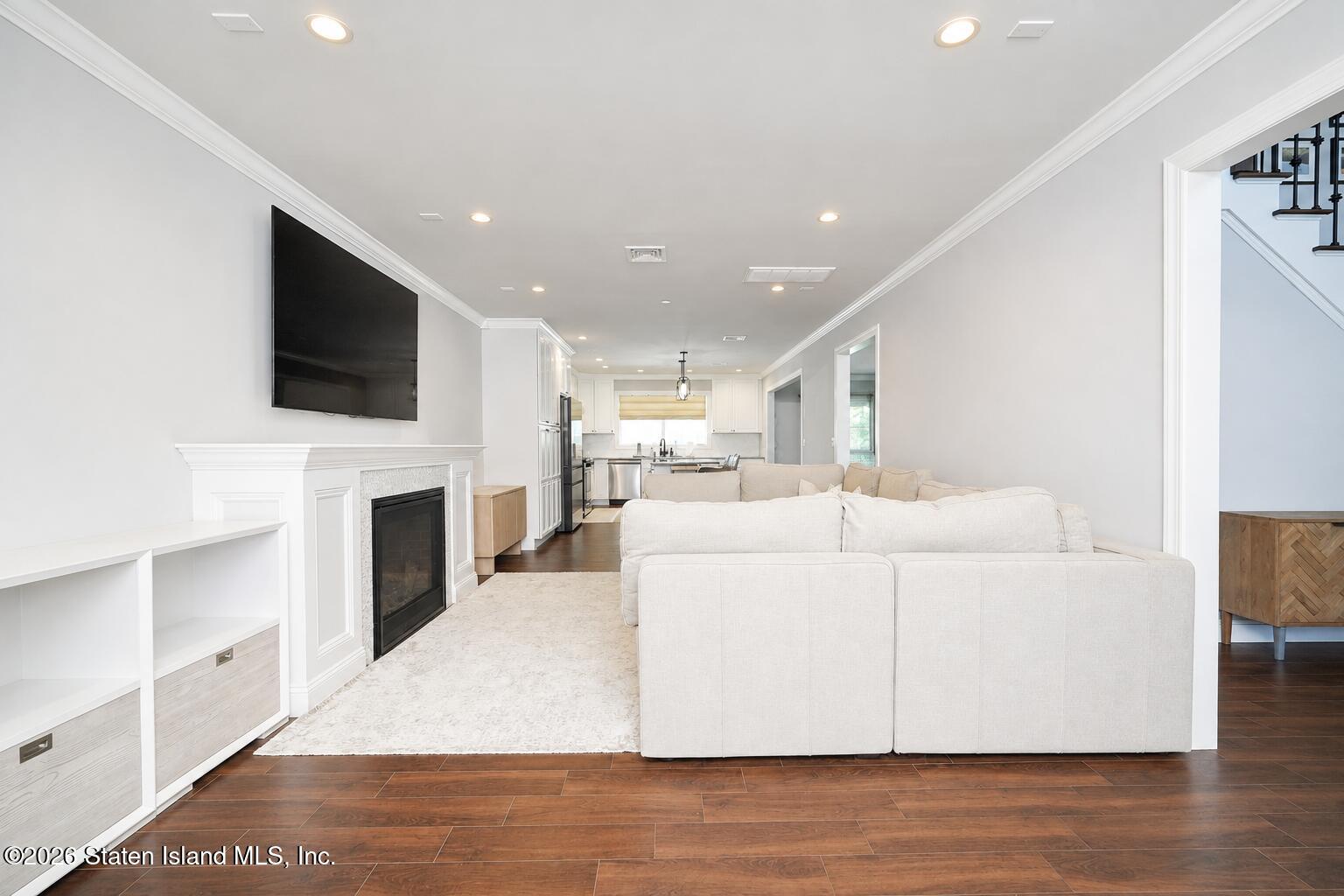 348 Clarke Avenue, Staten Island, NY, 10306 image 9