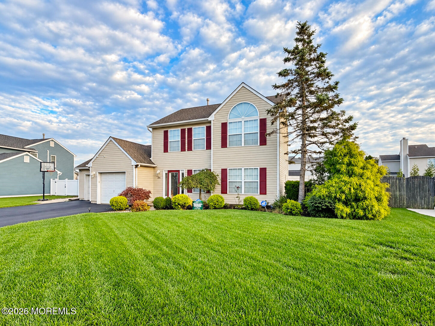 25 Bryce Canyon Road, Howell, NJ, 07731