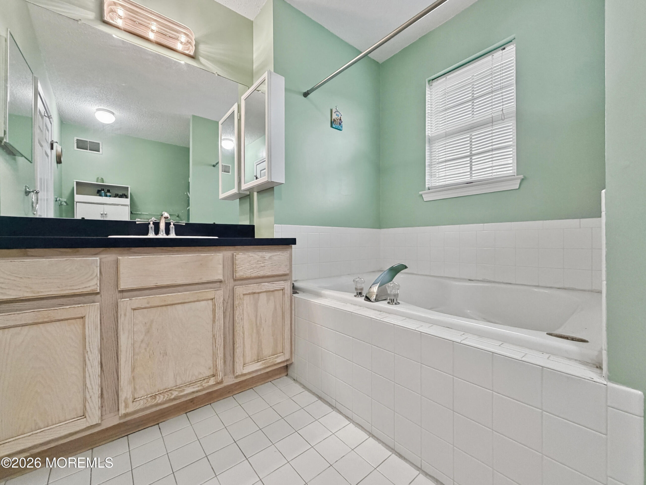 25 Bryce Canyon Road, Howell, NJ, 07731 image 9