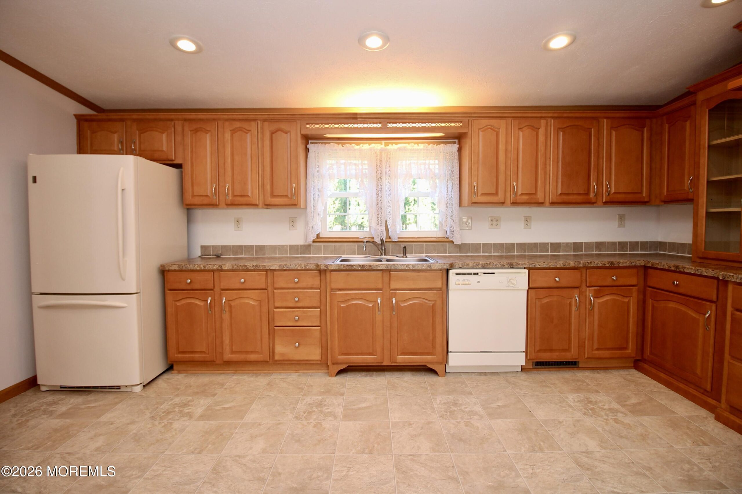44 Silvermeade Drive, Freehold, NJ, 07728 image 16