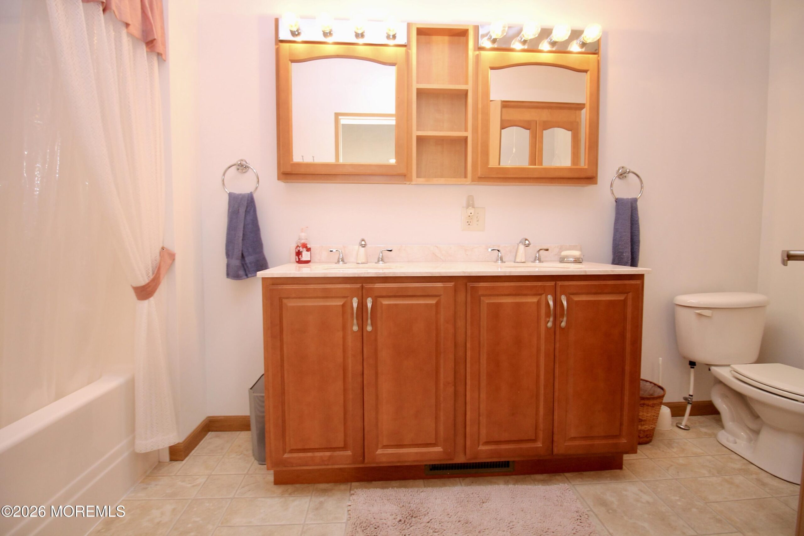 44 Silvermeade Drive, Freehold, NJ, 07728 image 21