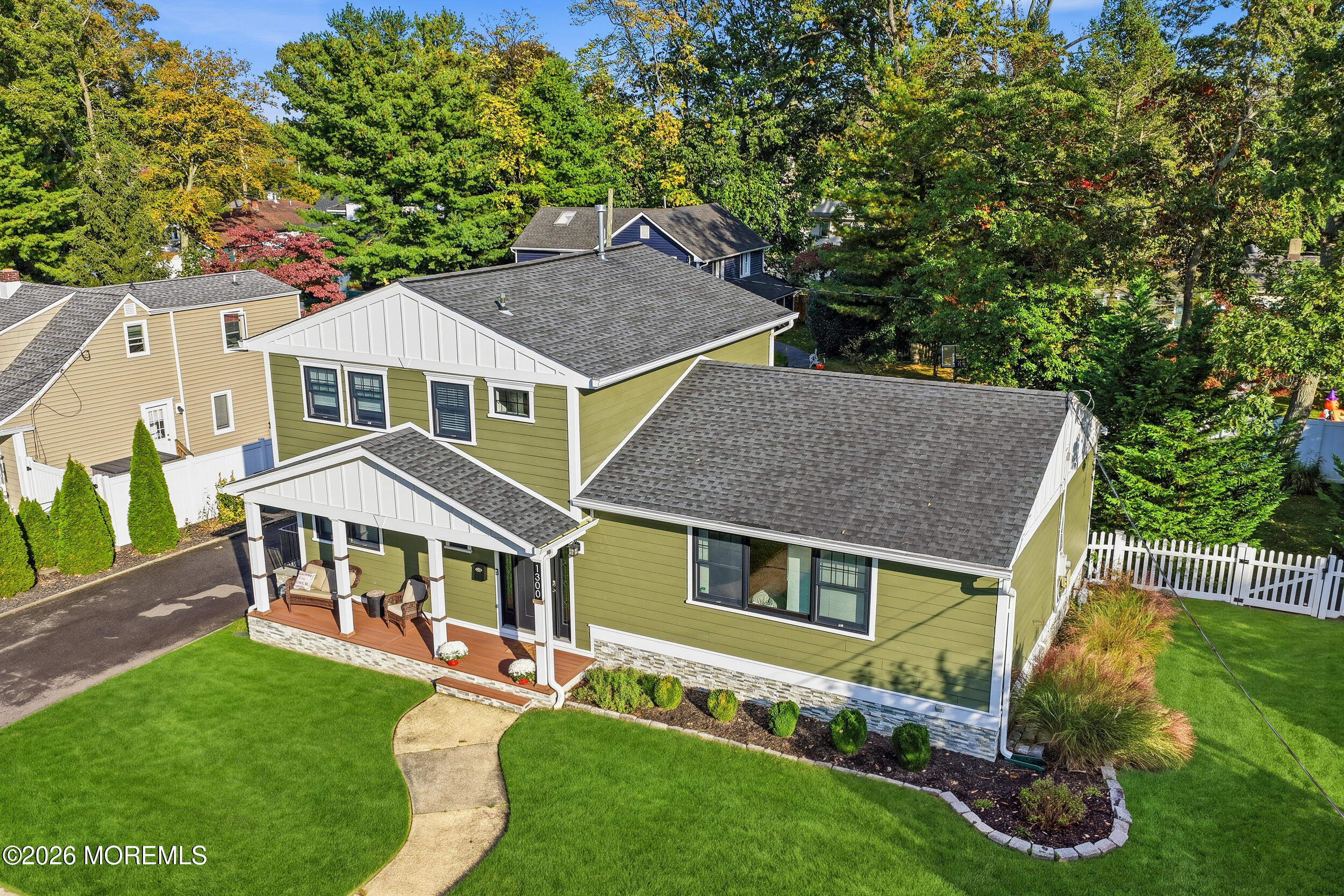 1300 Opdyke Avenue Image 2