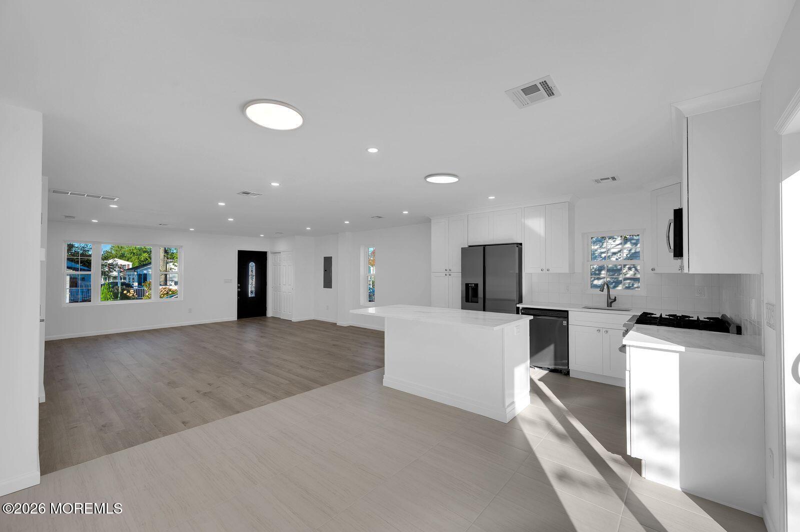 440 Aumack Avenue, Union Beach, NJ, 07735 image 11