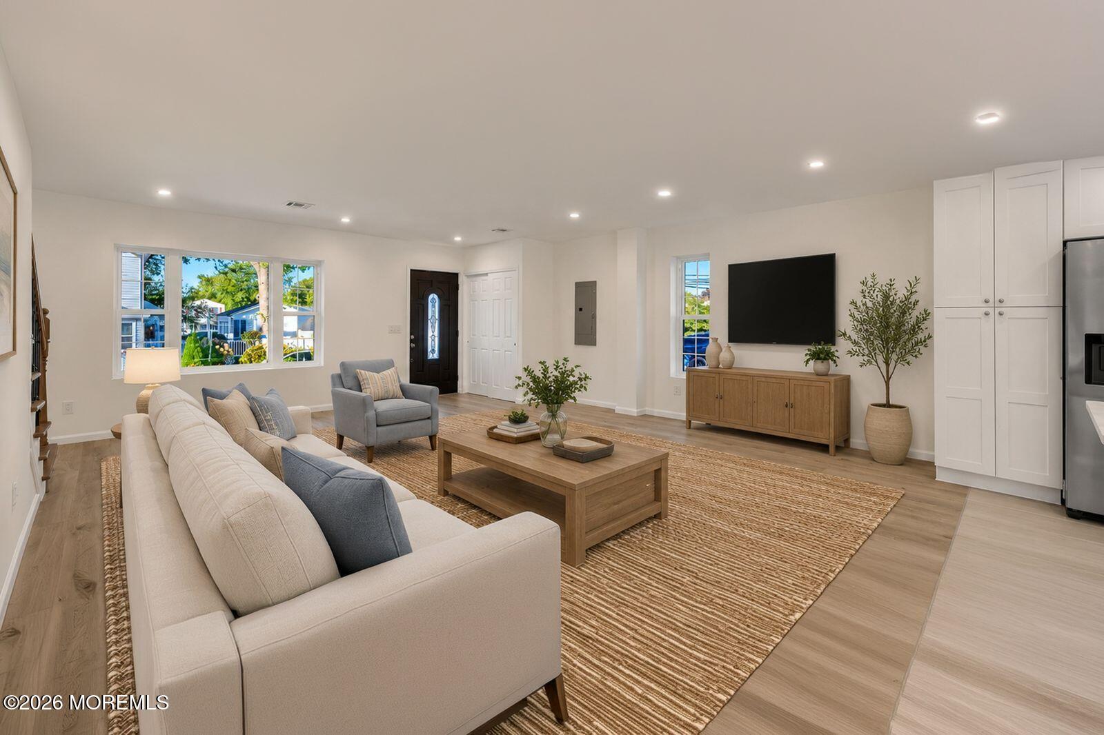440 Aumack Avenue Image 3
