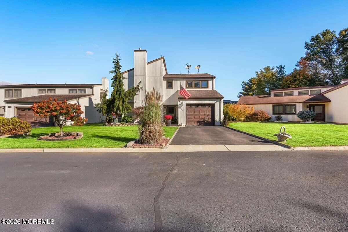 194 Starlight Court, Old Bridge, NJ, 08857