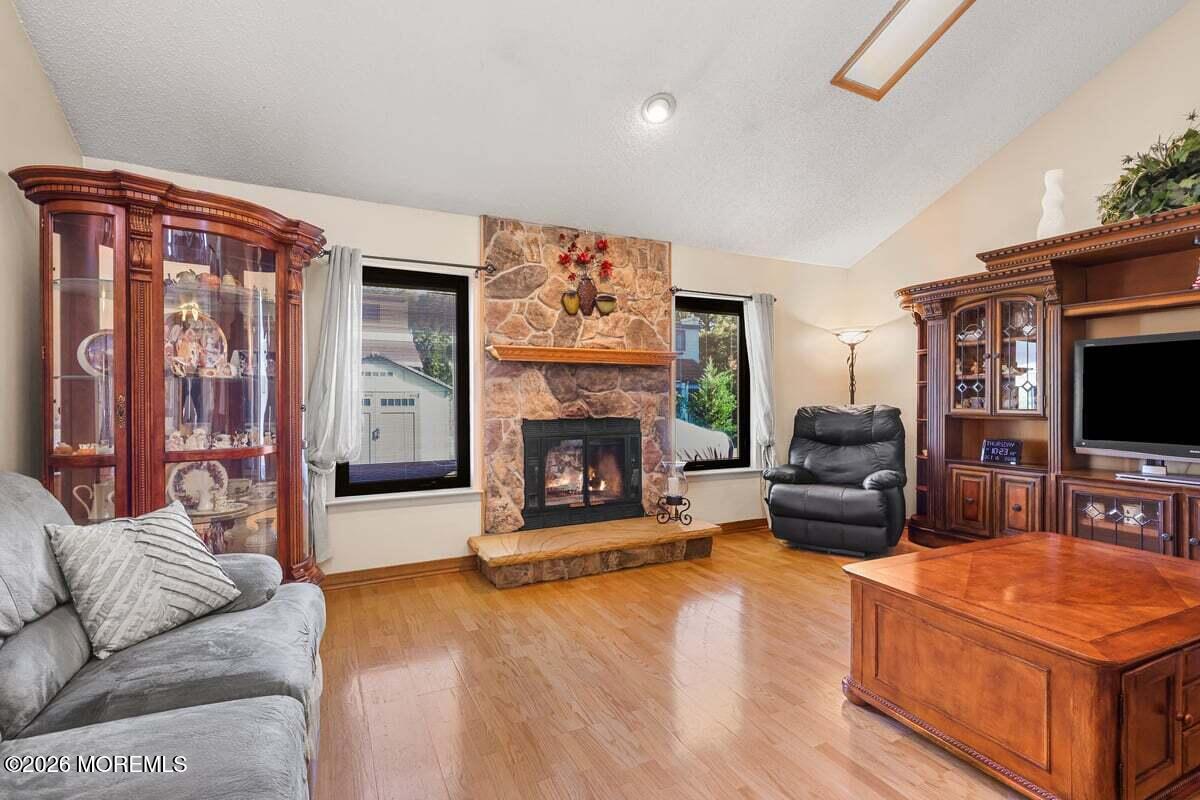 194 Starlight Court, Old Bridge, NJ, 08857 image 12
