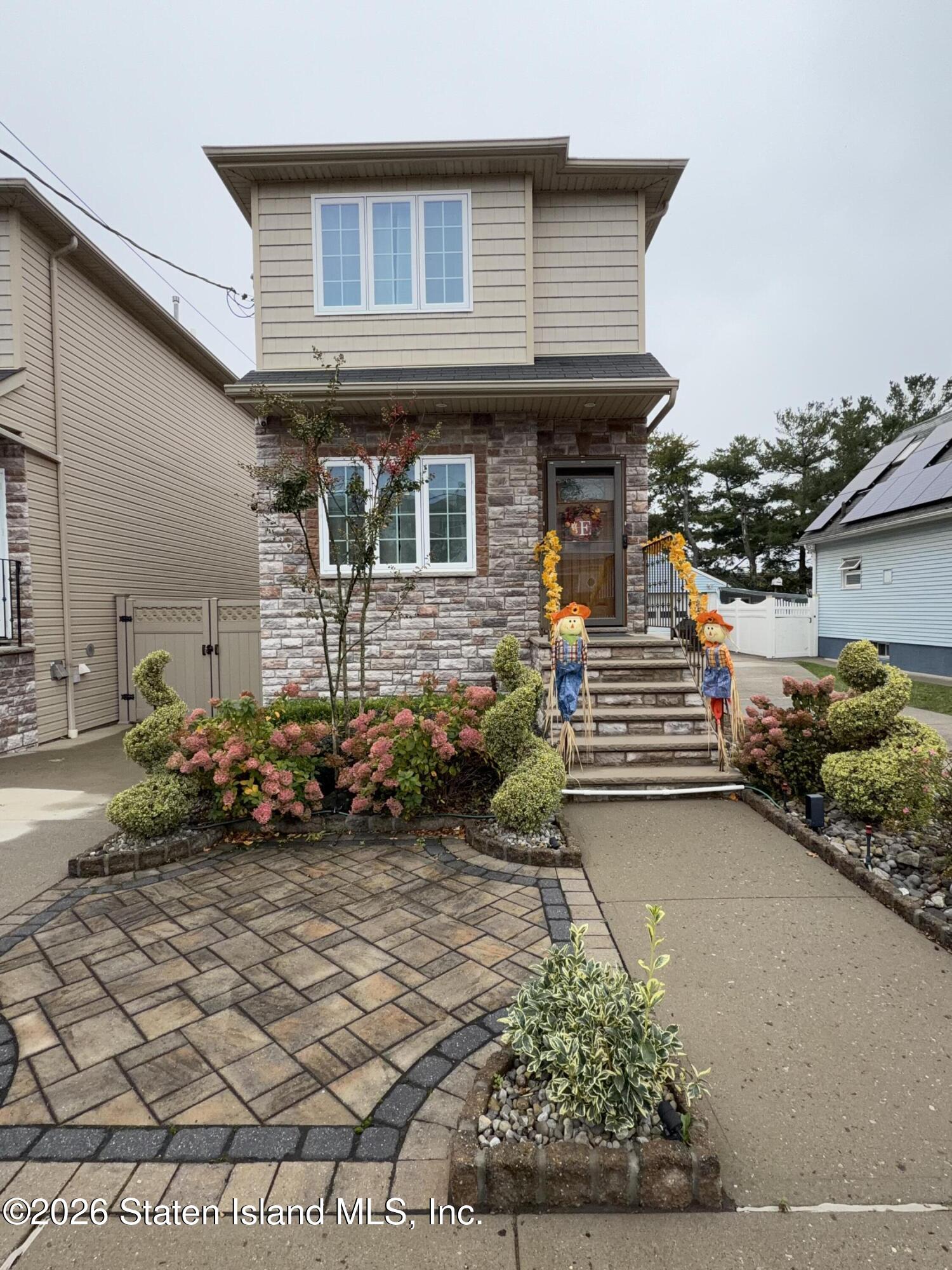 78 Alberta Avenue, Staten Island, NY, 10314