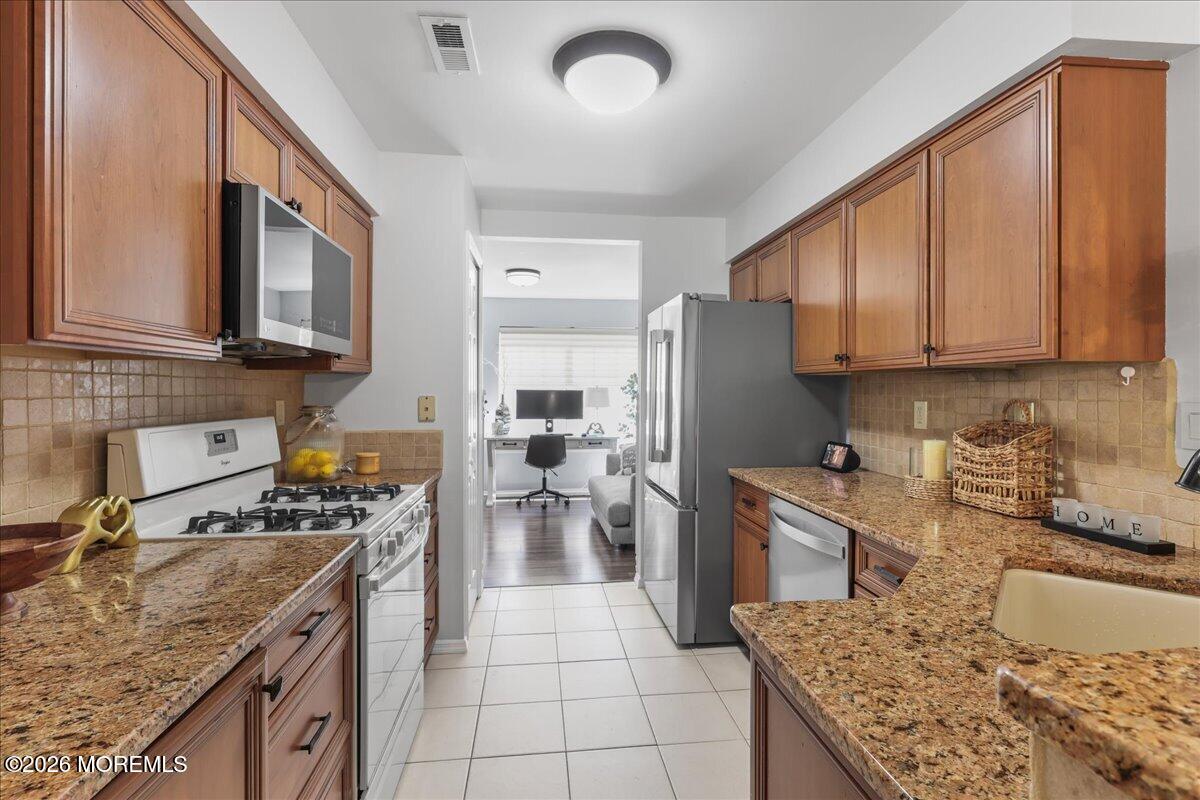 288 Century Way, Manalapan, NJ, 07726 image 12