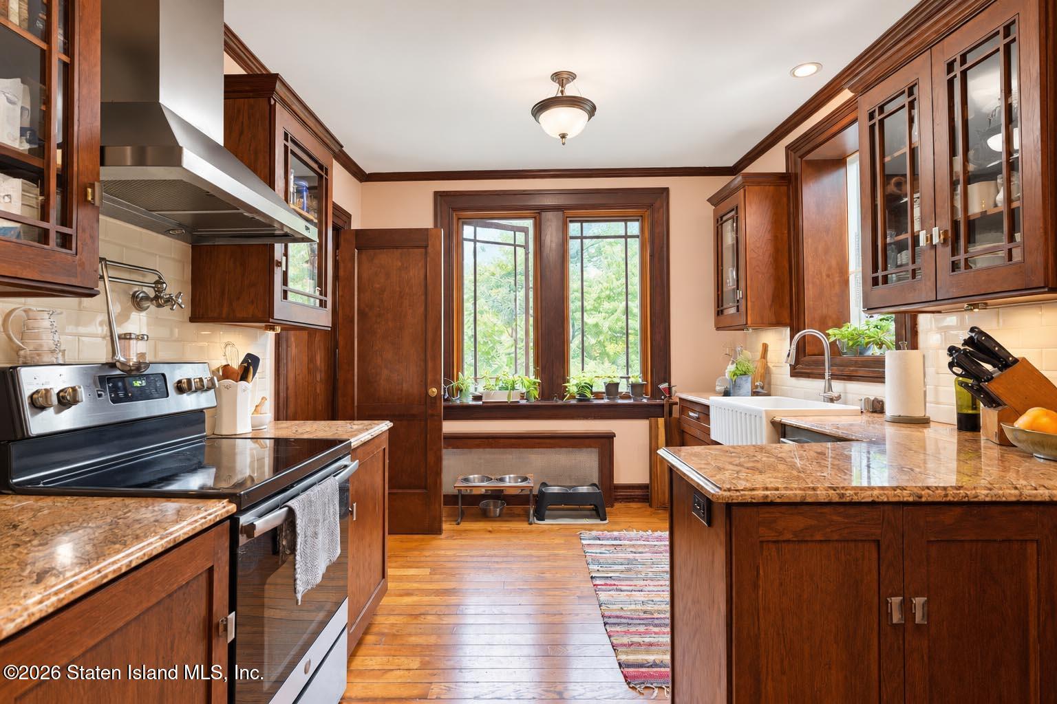 231 Douglas Road, Staten Island, NY, 10304 image 11