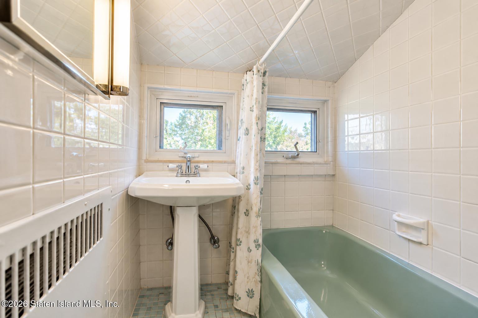 231 Douglas Road, Staten Island, NY, 10304 image 15