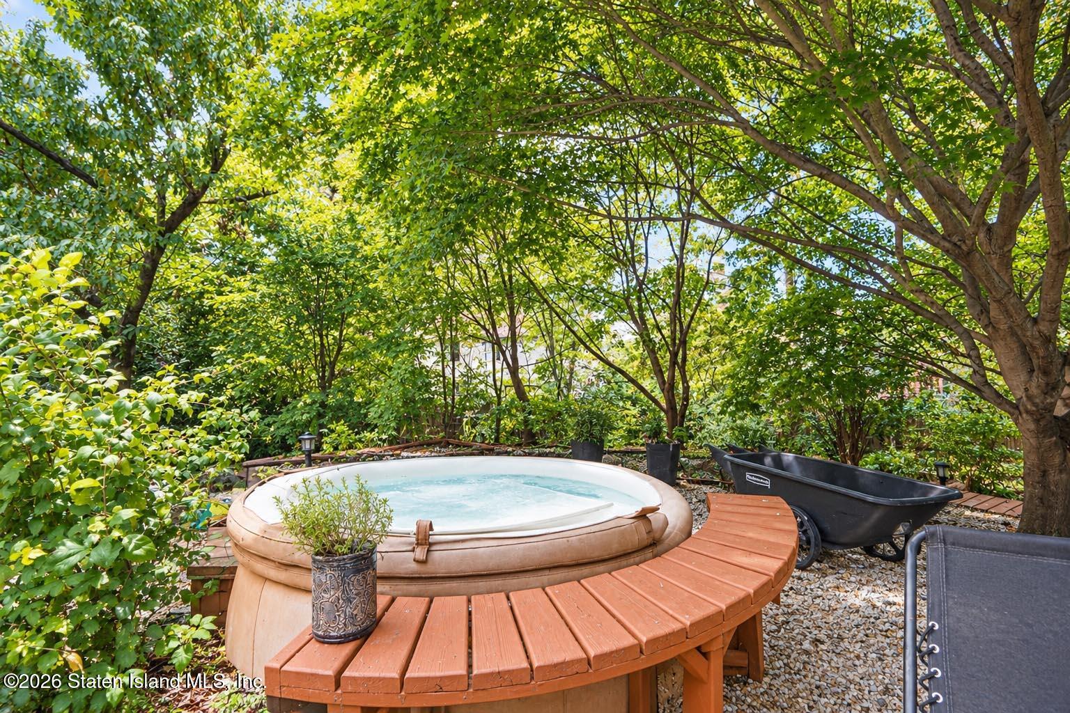 231 Douglas Road, Staten Island, NY, 10304 image 35