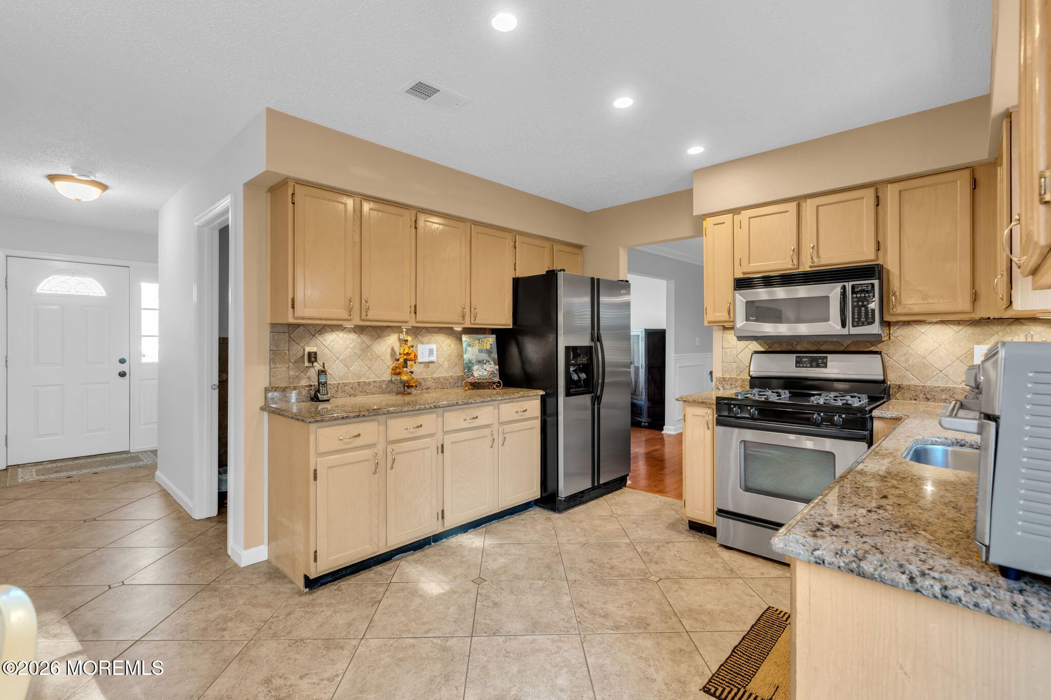 38 Hyer Court, Aberdeen, NJ, 07747 image 31