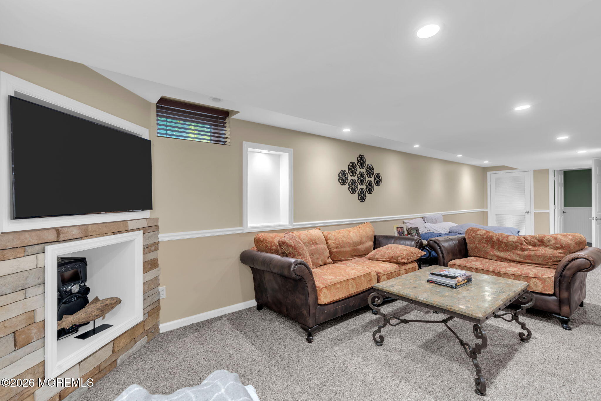 38 Hyer Court, Aberdeen, NJ, 07747 image 57