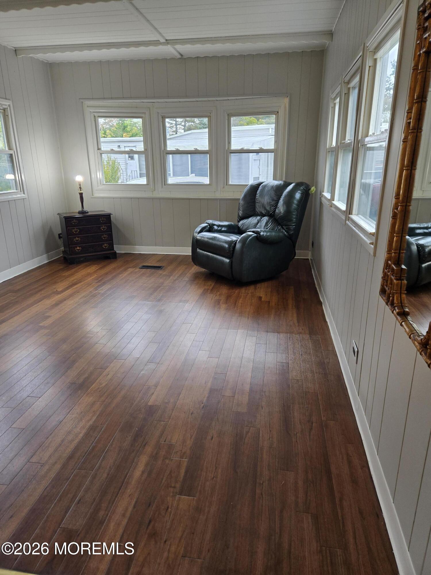 1010 Nocturn Way Image 5