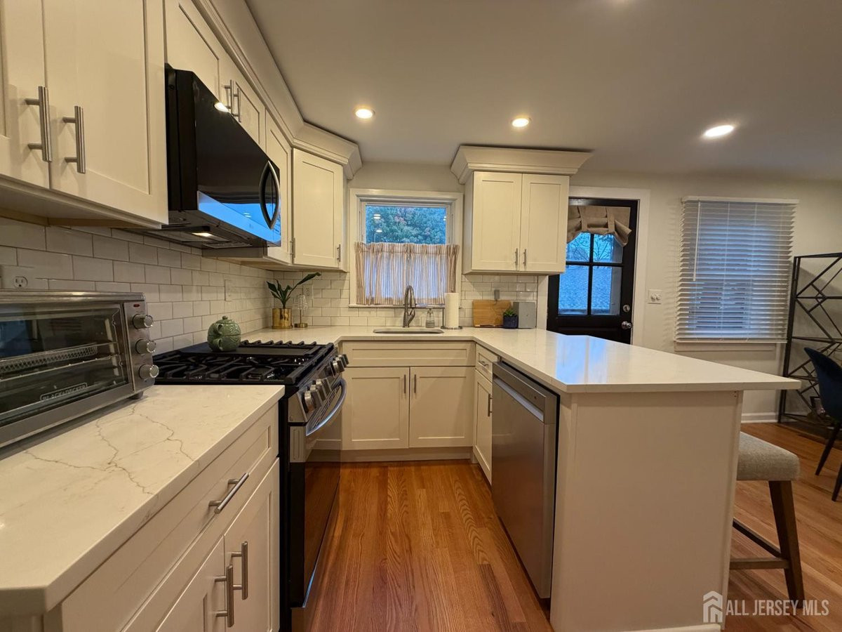 201 High Street, Metuchen, NJ, 08840 image 17