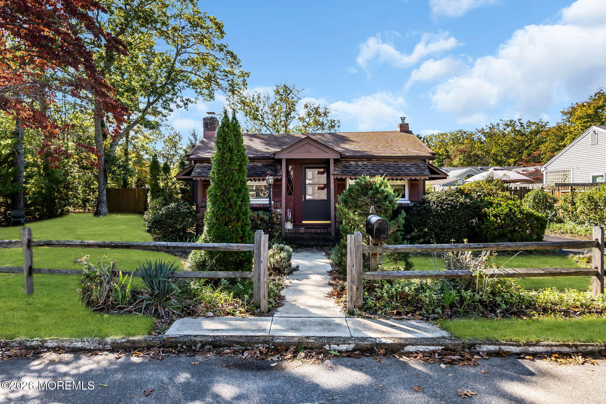 121 Linden Avenue, Pine Beach, NJ, 08741