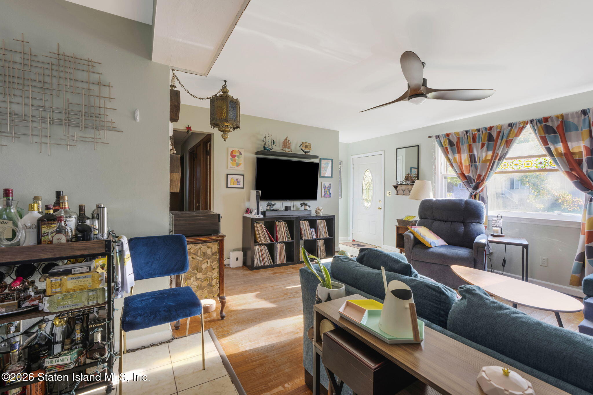 343 Robinson Avenue Image 5