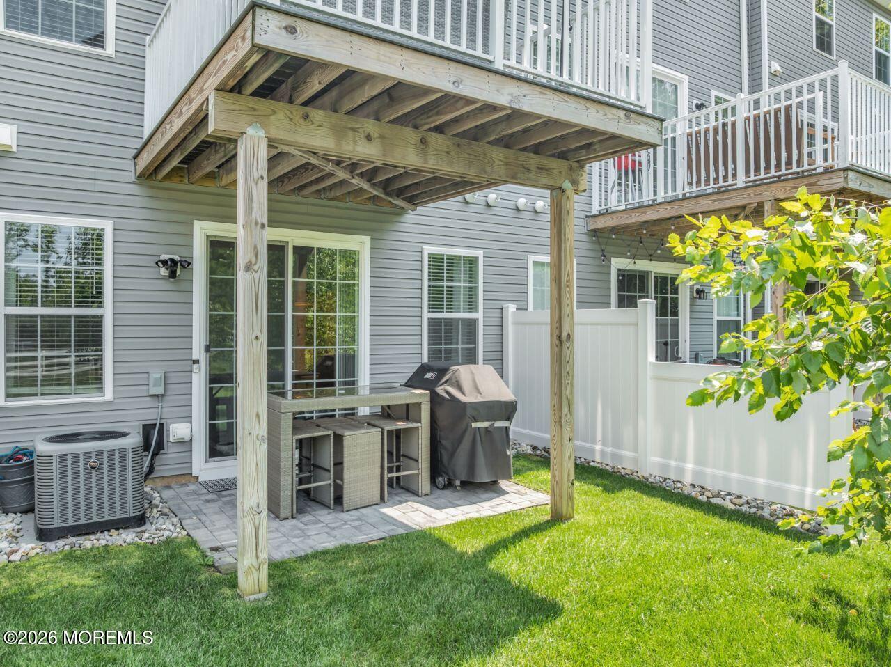 403 Arose Lane Image 3