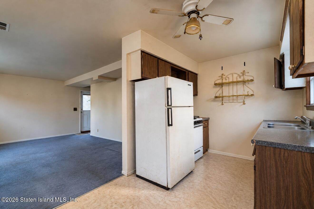 90 Escanaba Avenue, Staten Island, NY, 10308 image 29
