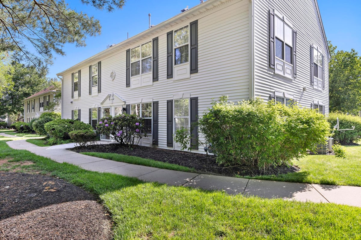 2 Hancock Pass, Colts Neck, NJ, 07722