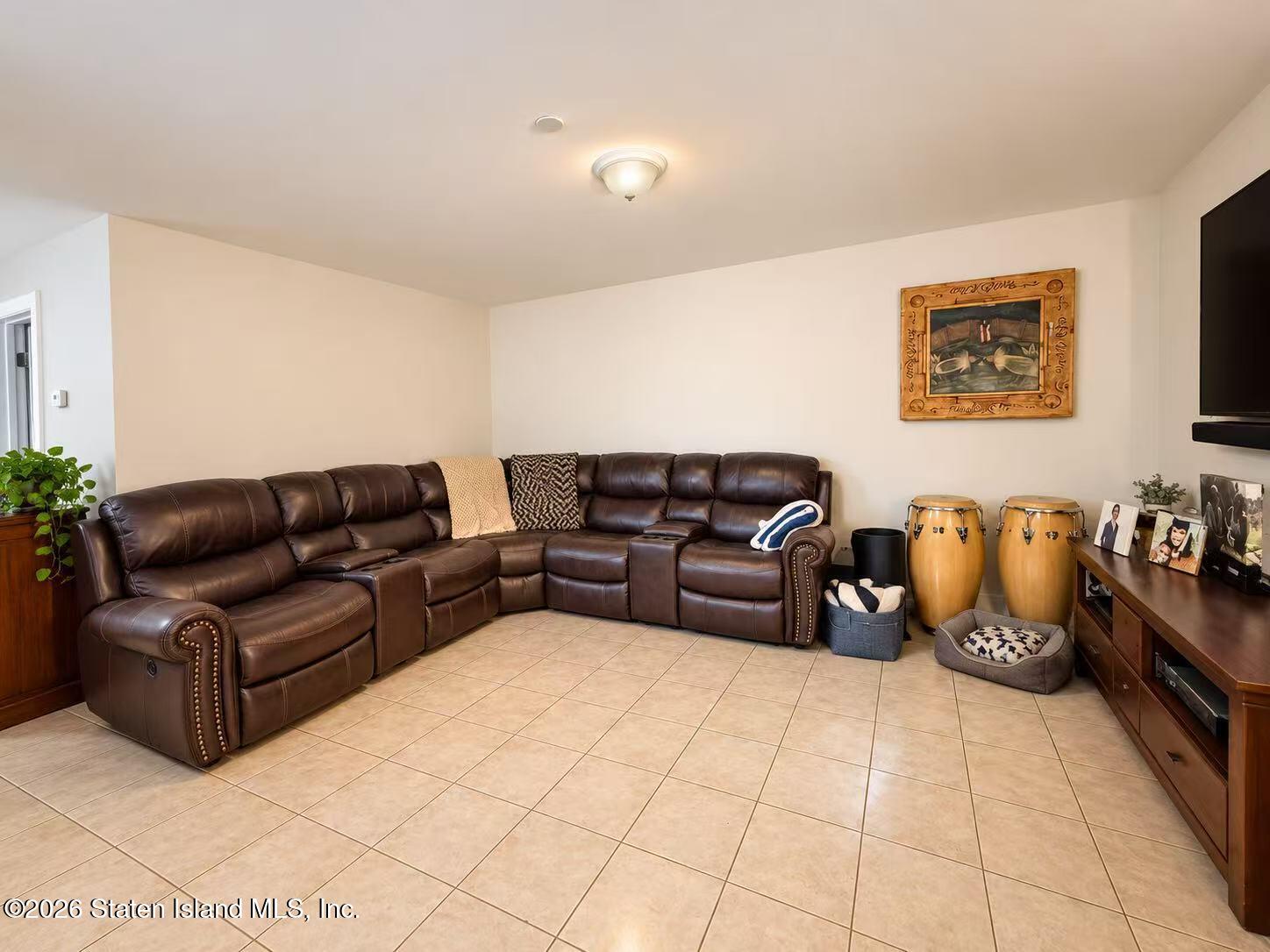391 Grimsby Street, Staten Island, NY, 10306 image 15