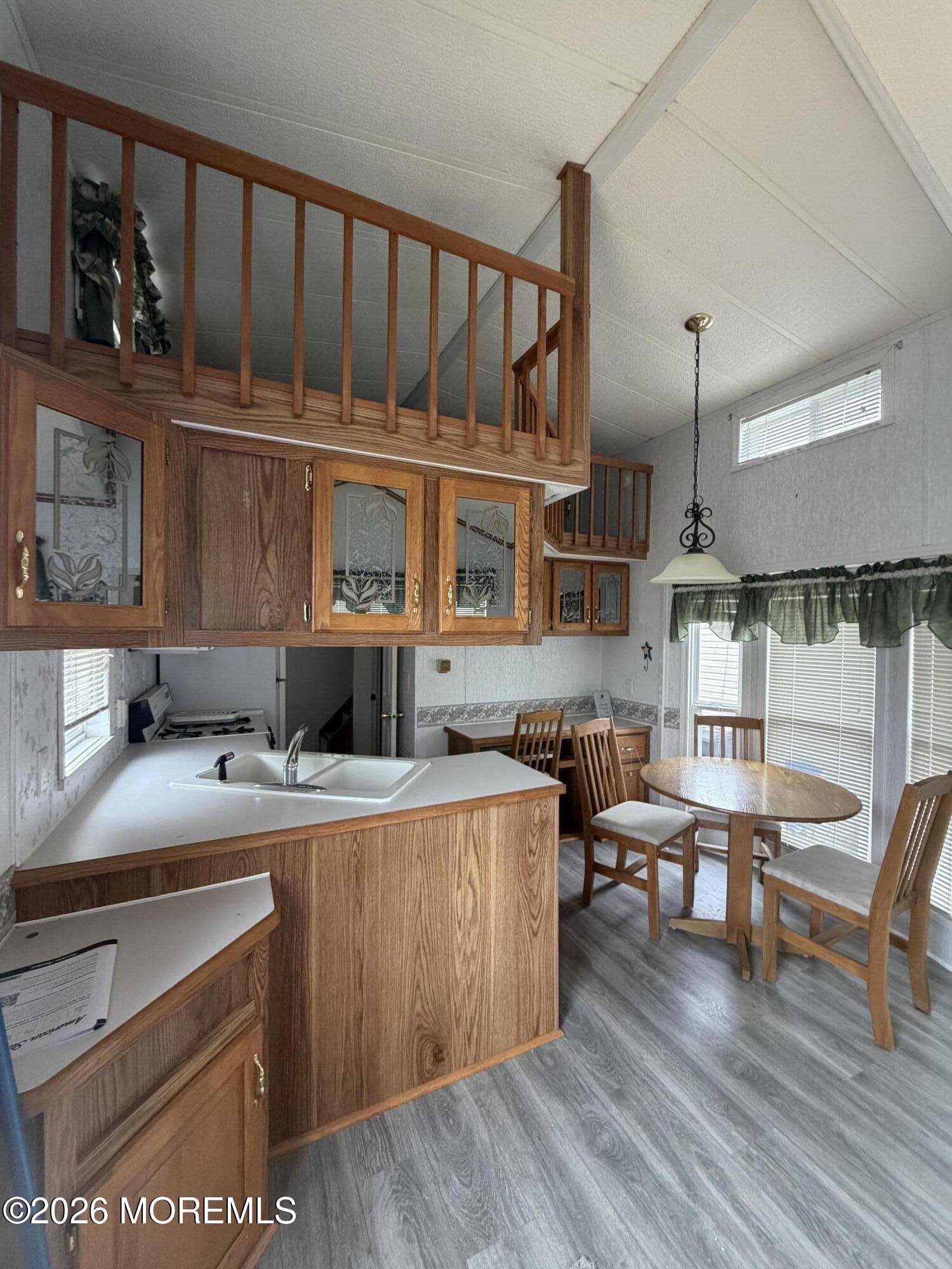 15 Avenue B Image 5