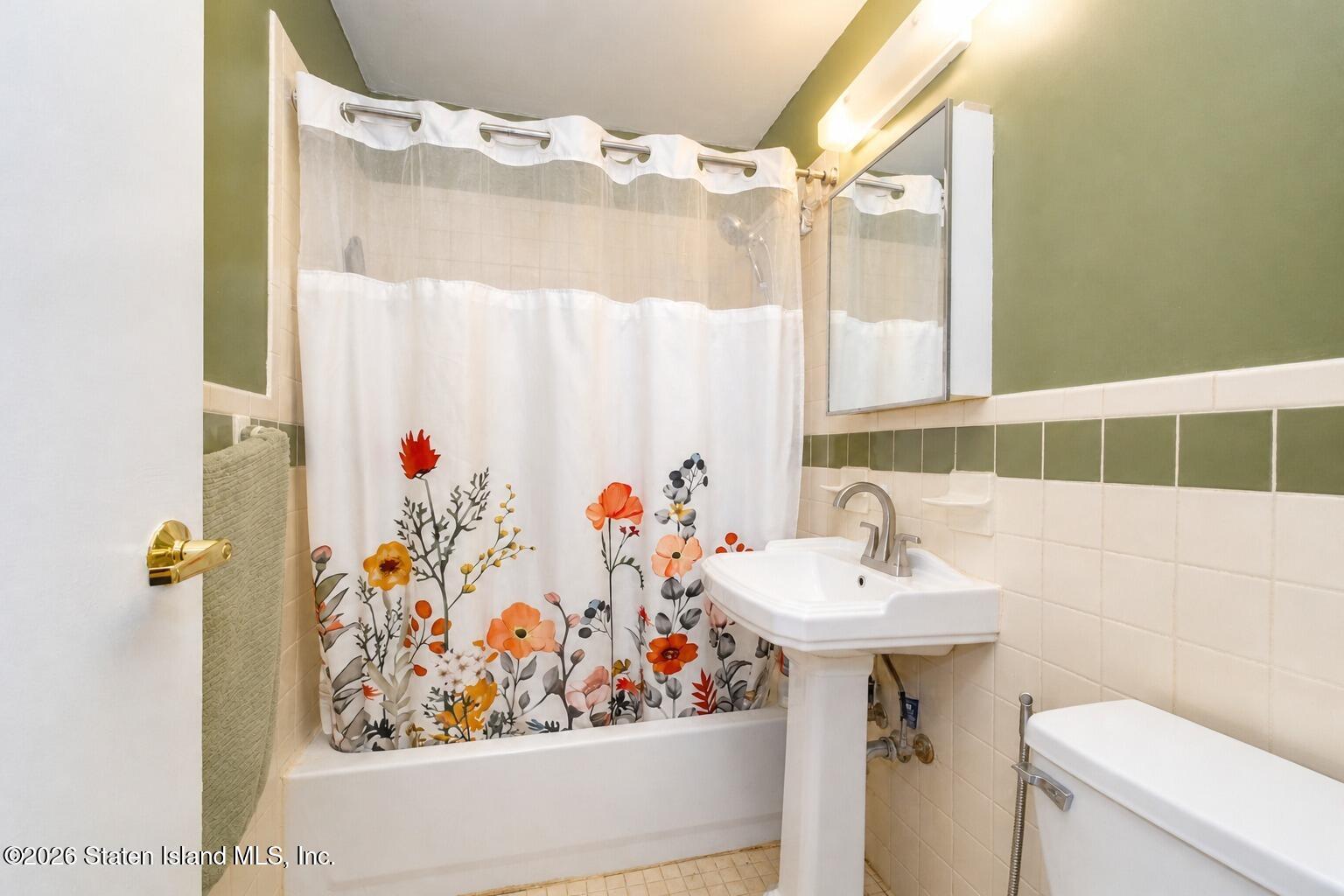 426 54th Street Image 3