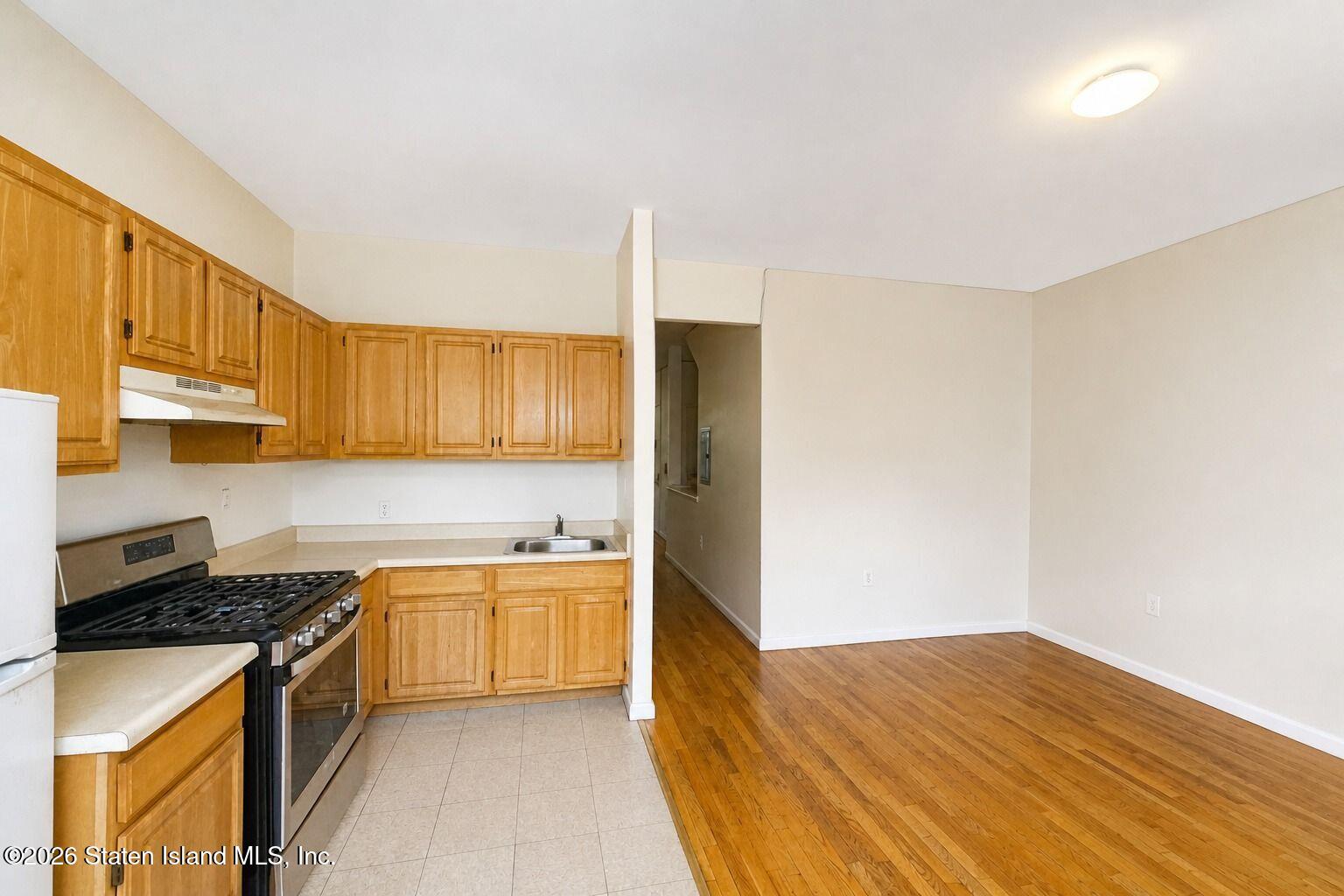 426 54th Street, Brooklyn, NY, 11220 image 7