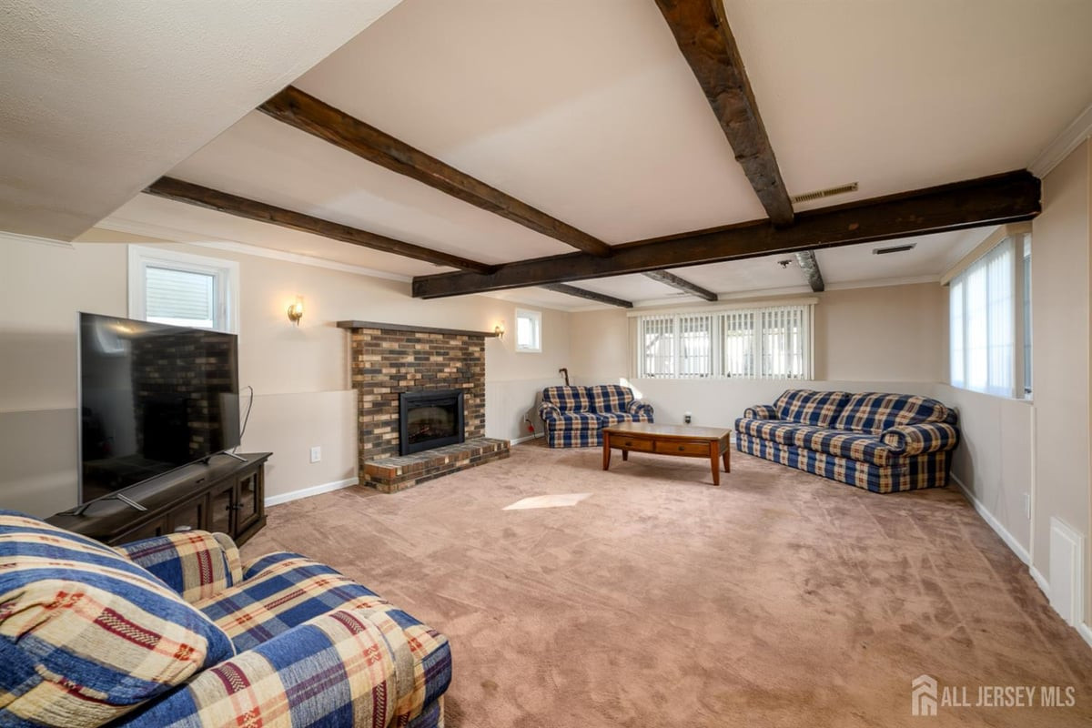 95 New Dover Avenue, Colonia, NJ, 07067 image 8