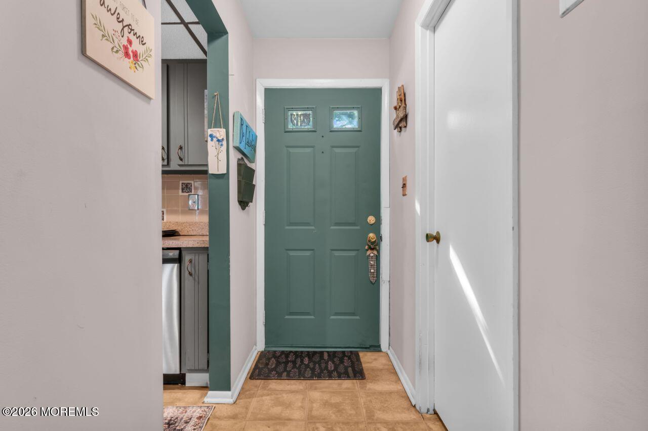 16 Cardinal Lane Image 5
