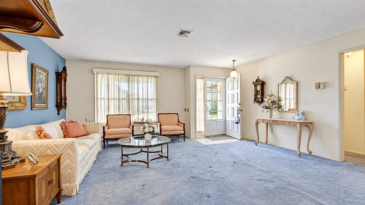 14 B Basswood Plaza B Image 3
