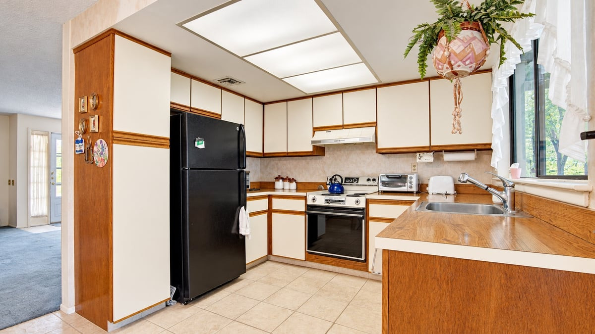 14 B Basswood Plaza B, Monroe, NJ, 08831 image 14