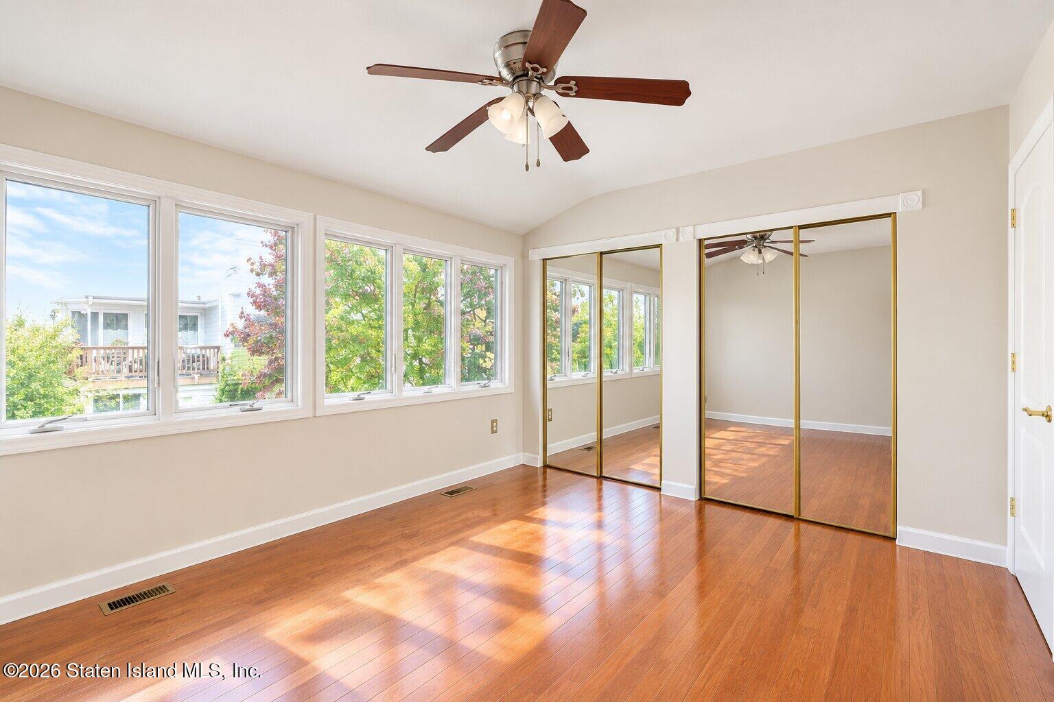 108 Hampton Green, Staten Island, NY, 10312 image 19