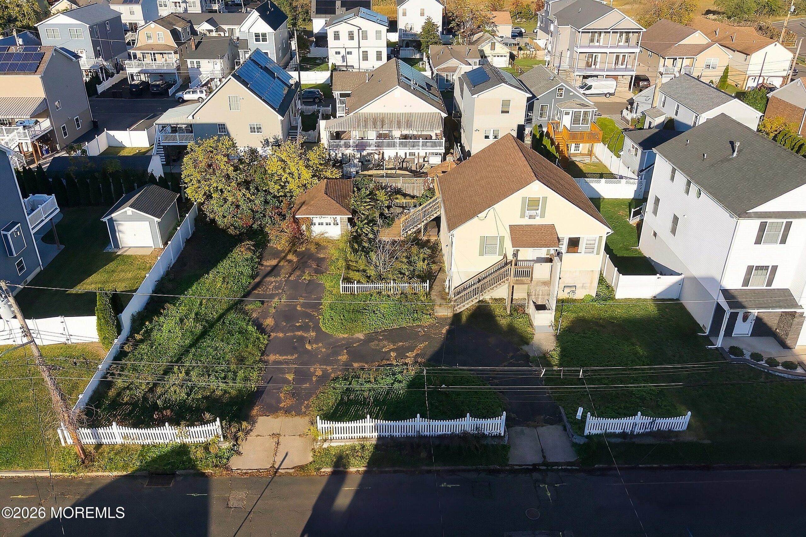 925 6th Street Image 4
