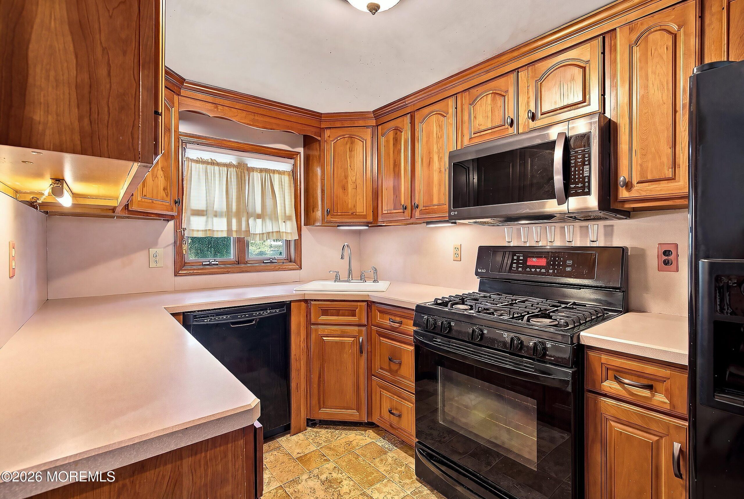 925 6th Street, Union Beach, NJ, 07735 image 15