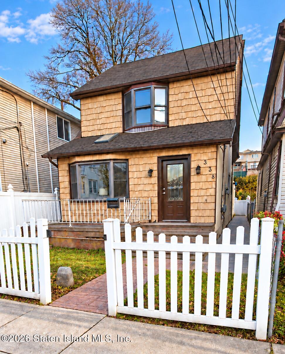 338 Clifton Avenue Image 3