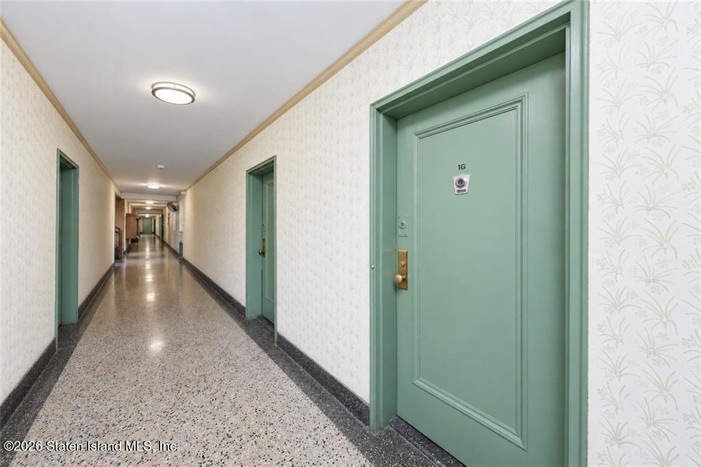 221 Mcdonald Avenue 1g Image 2