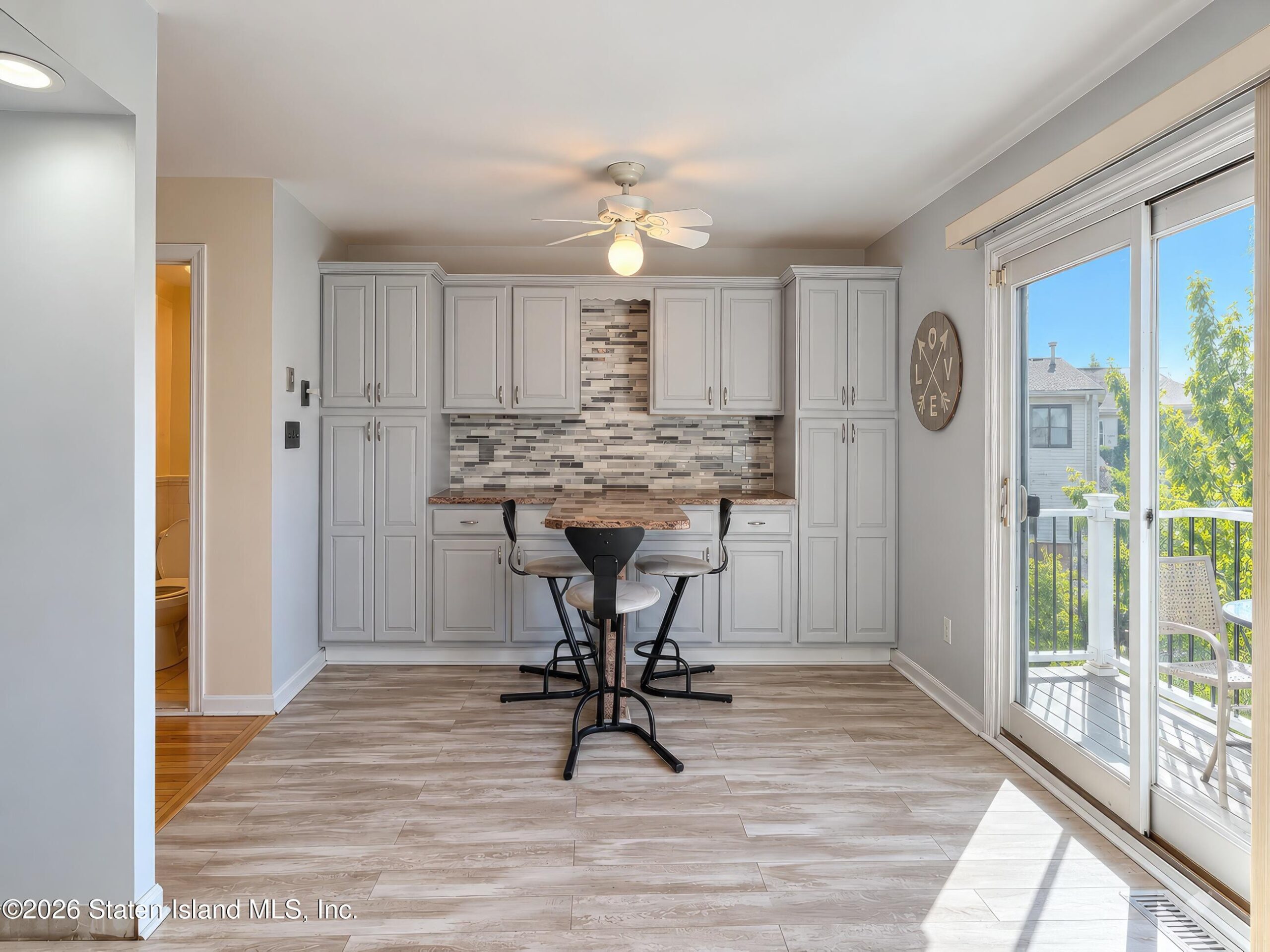 140c Dinsmore Street Image 5
