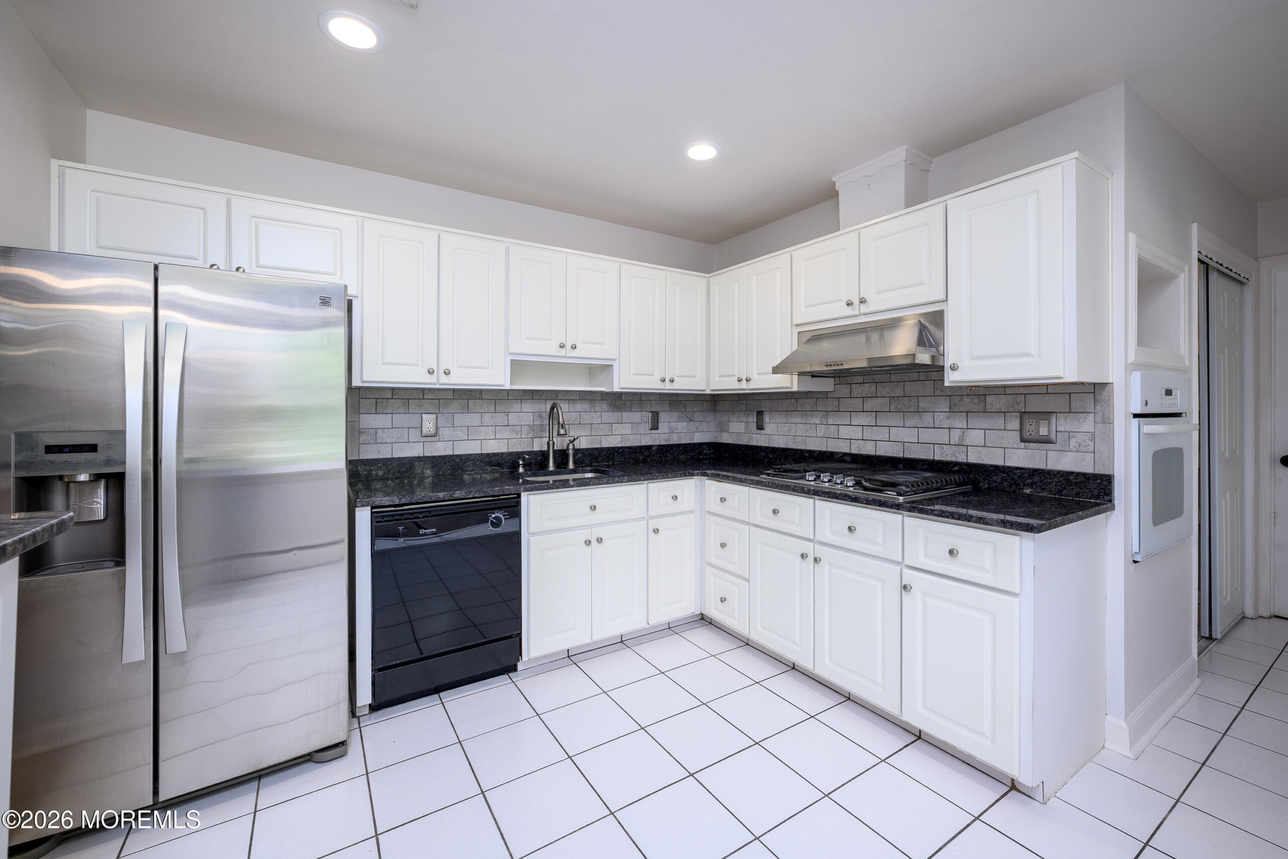 732 Bowne Road Image 4