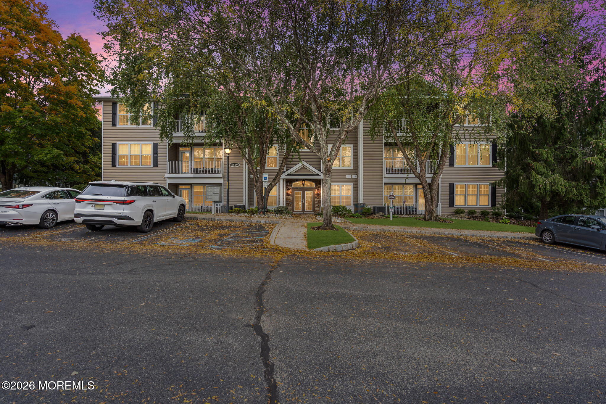 589 St Andrews Place, Manalapan, NJ, 07726