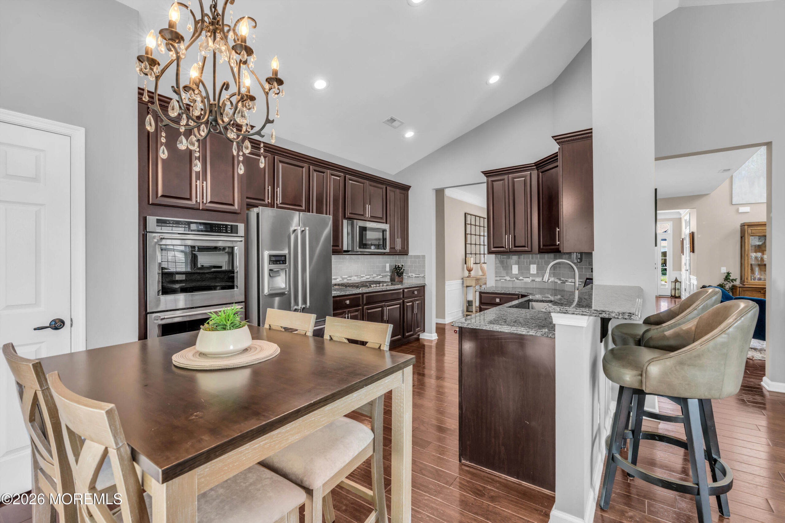 18 W Campania Lane, Farmingdale, NJ, 07727 image 23