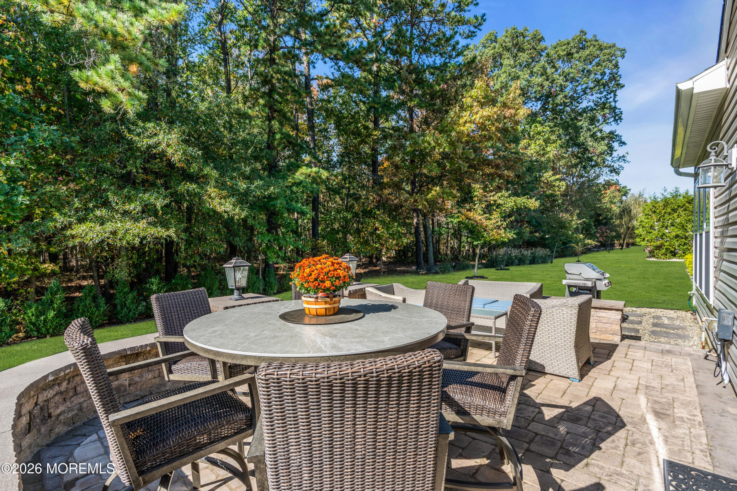 18 W Campania Lane, Farmingdale, NJ, 07727 image 54