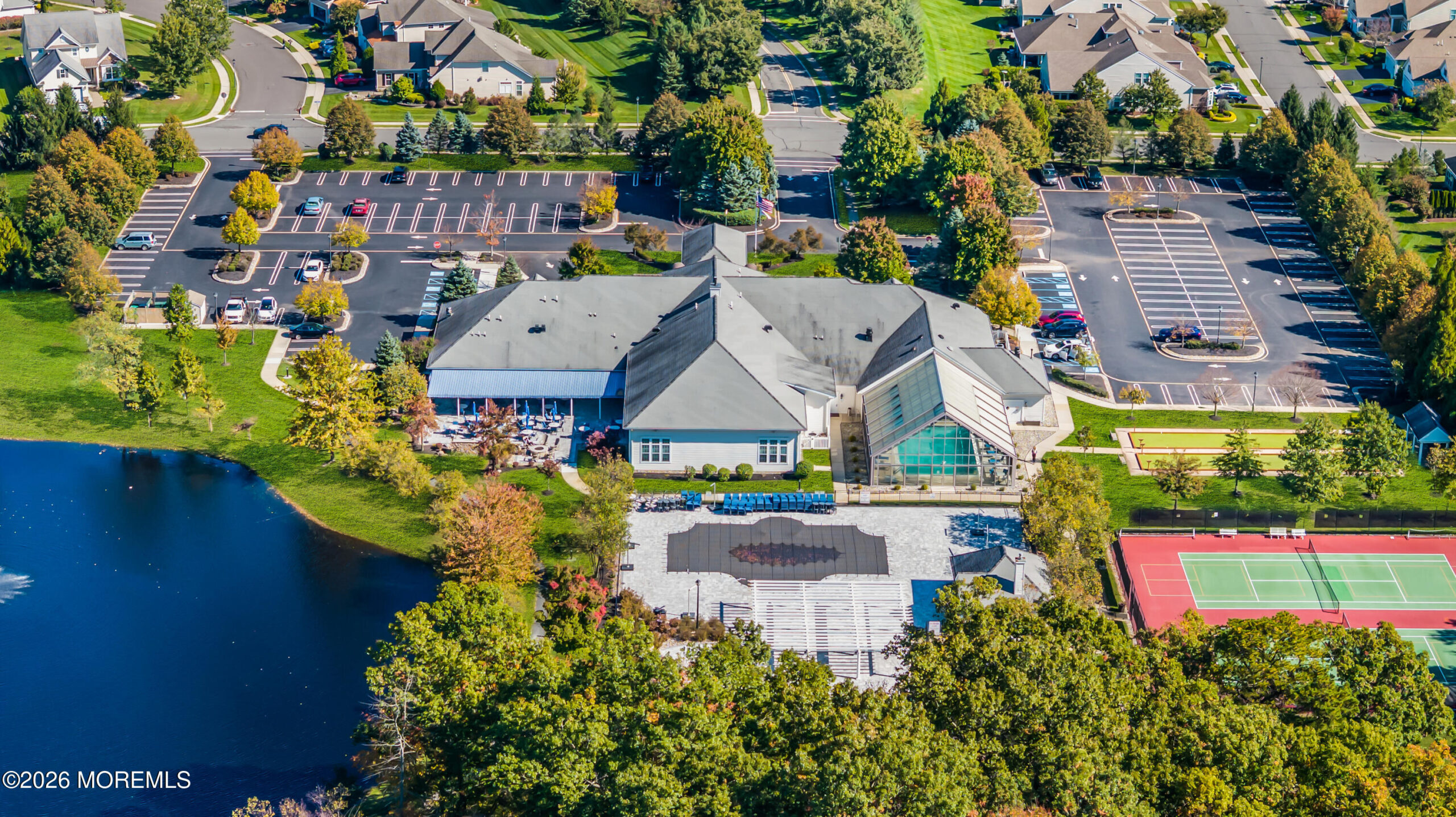 18 W Campania Lane, Farmingdale, NJ, 07727 image 57