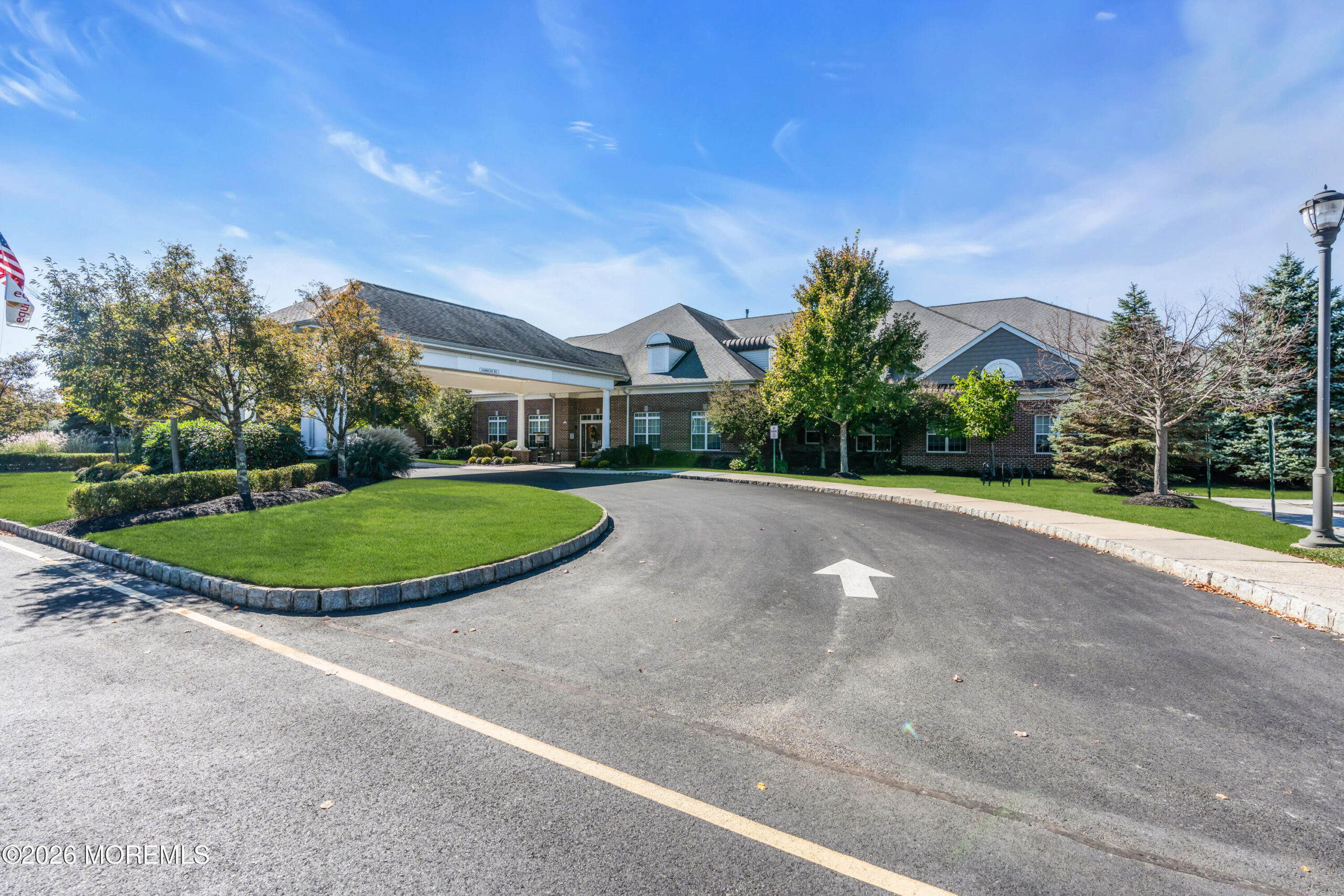 18 W Campania Lane, Farmingdale, NJ, 07727 image 58