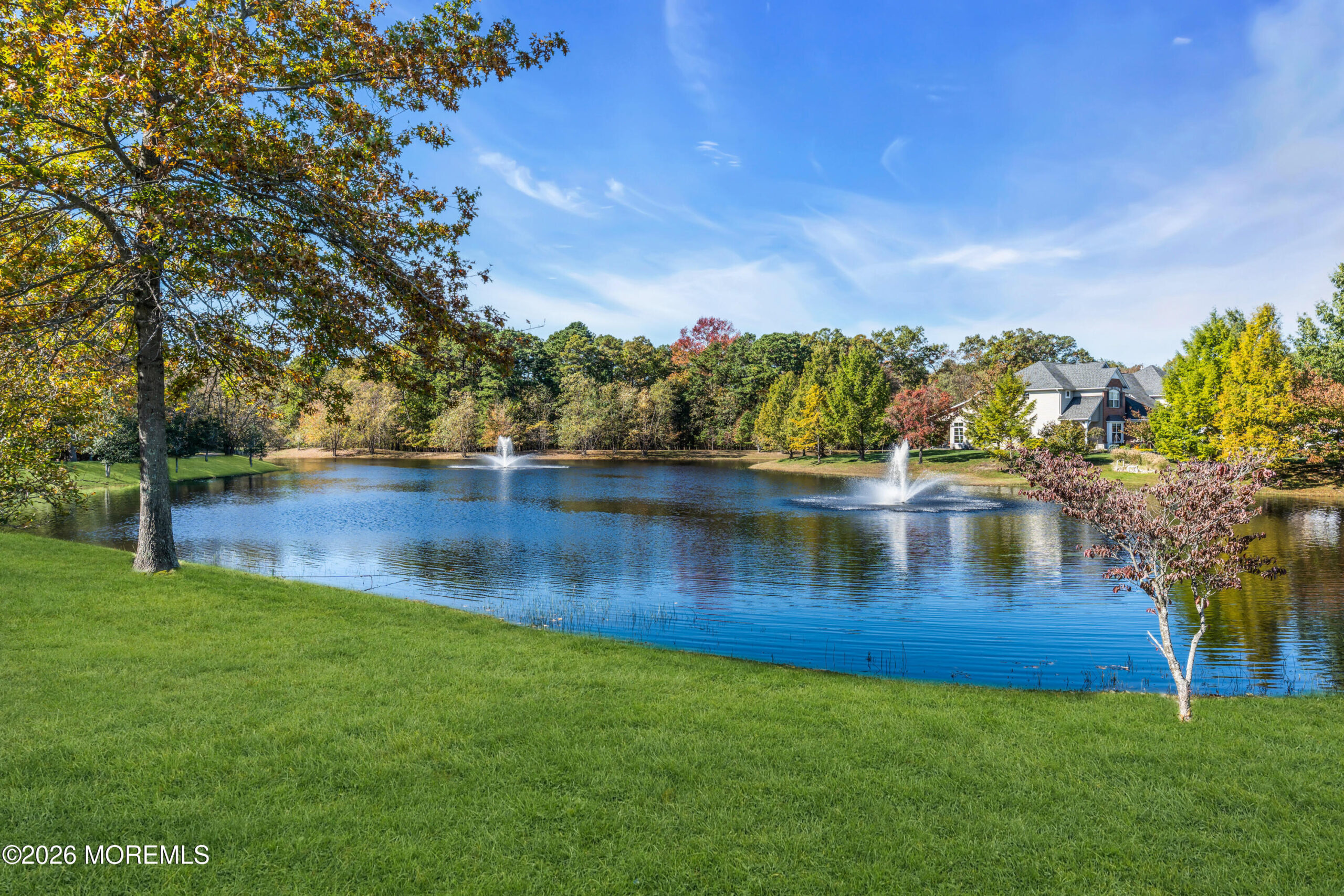 18 W Campania Lane, Farmingdale, NJ, 07727 image 59