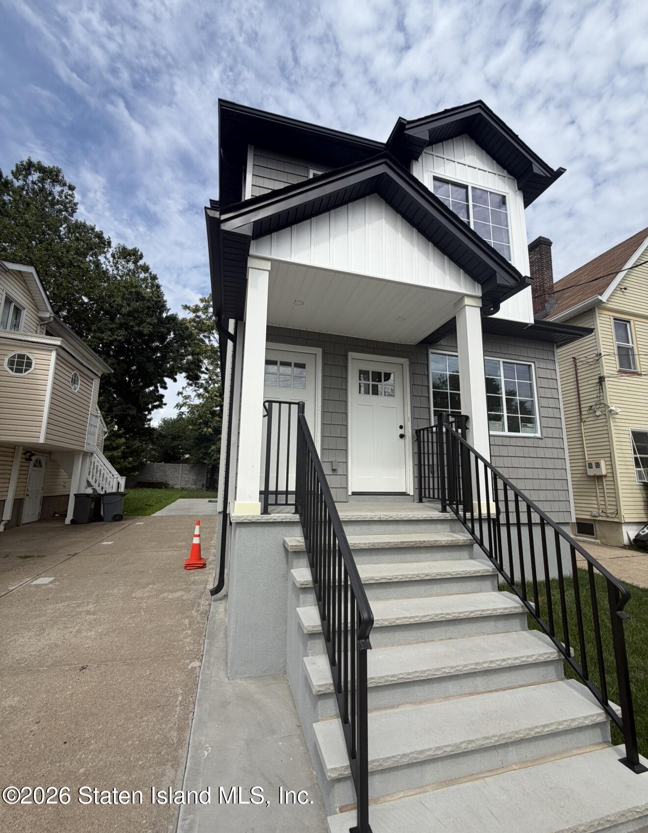 92 Houseman Avenue Image 3