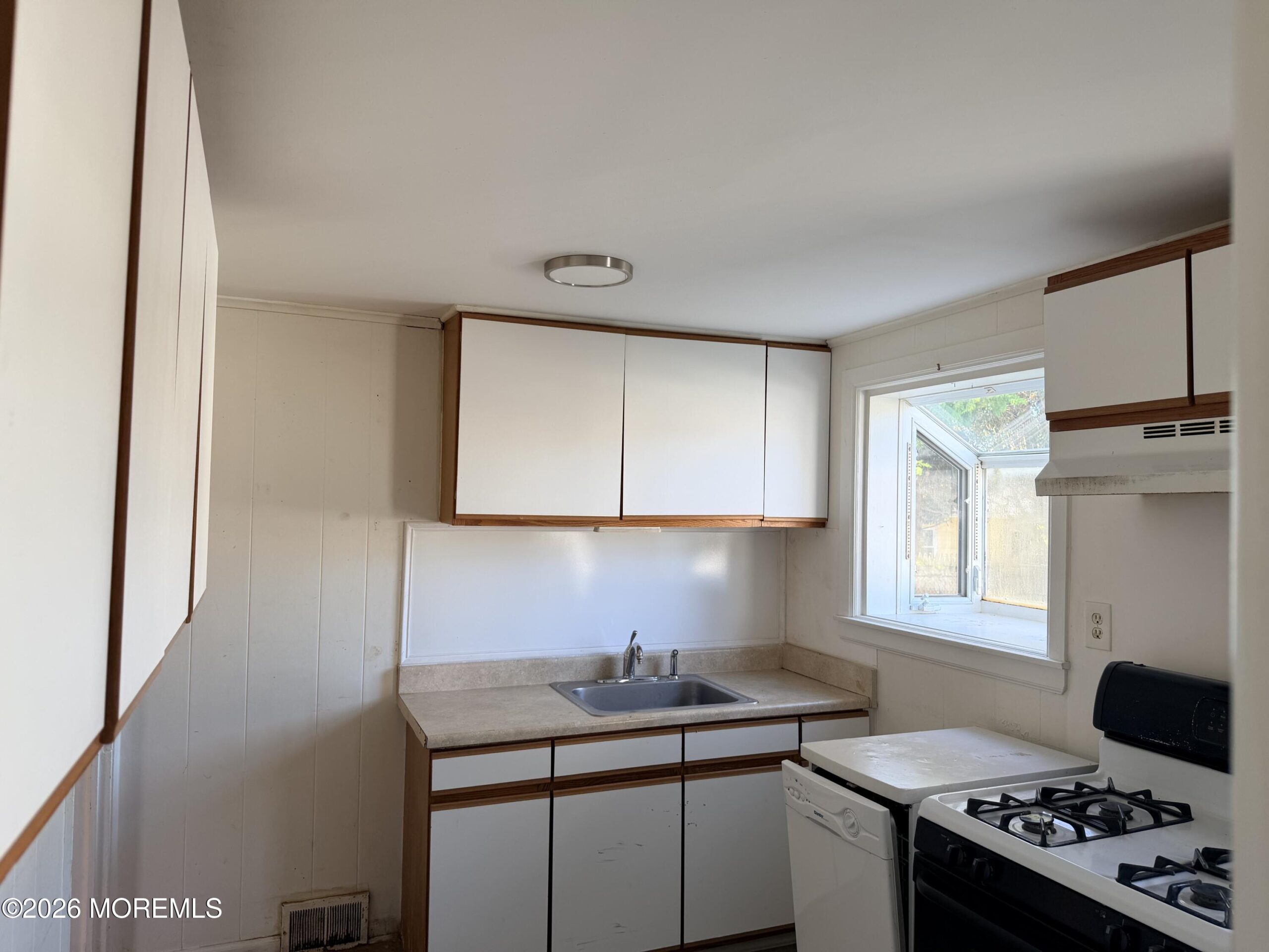 1301 Franklin Parkway, Ocean Twp, NJ, 07712 image 10