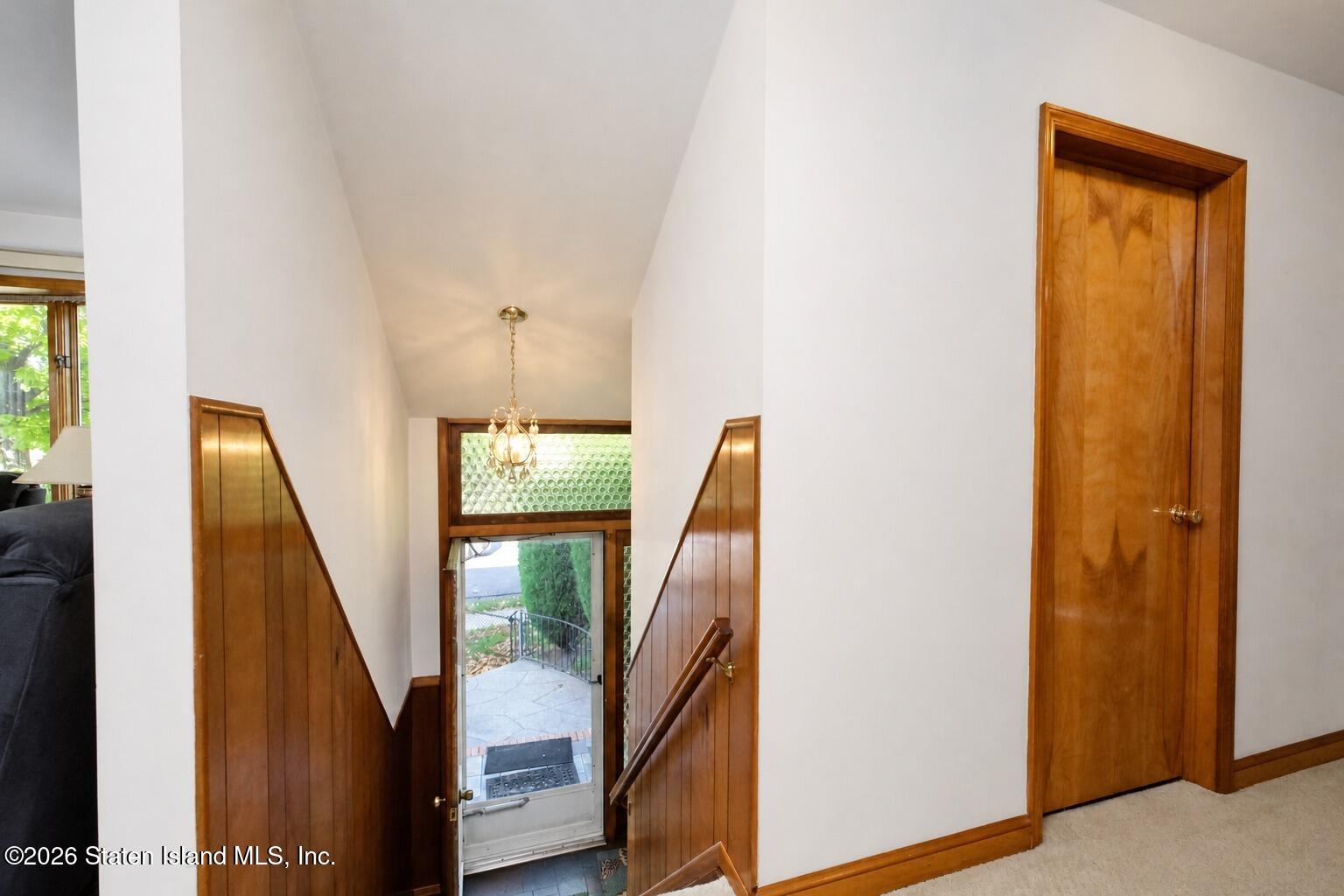 50 Jerome Road, Staten Island, NY, 10305